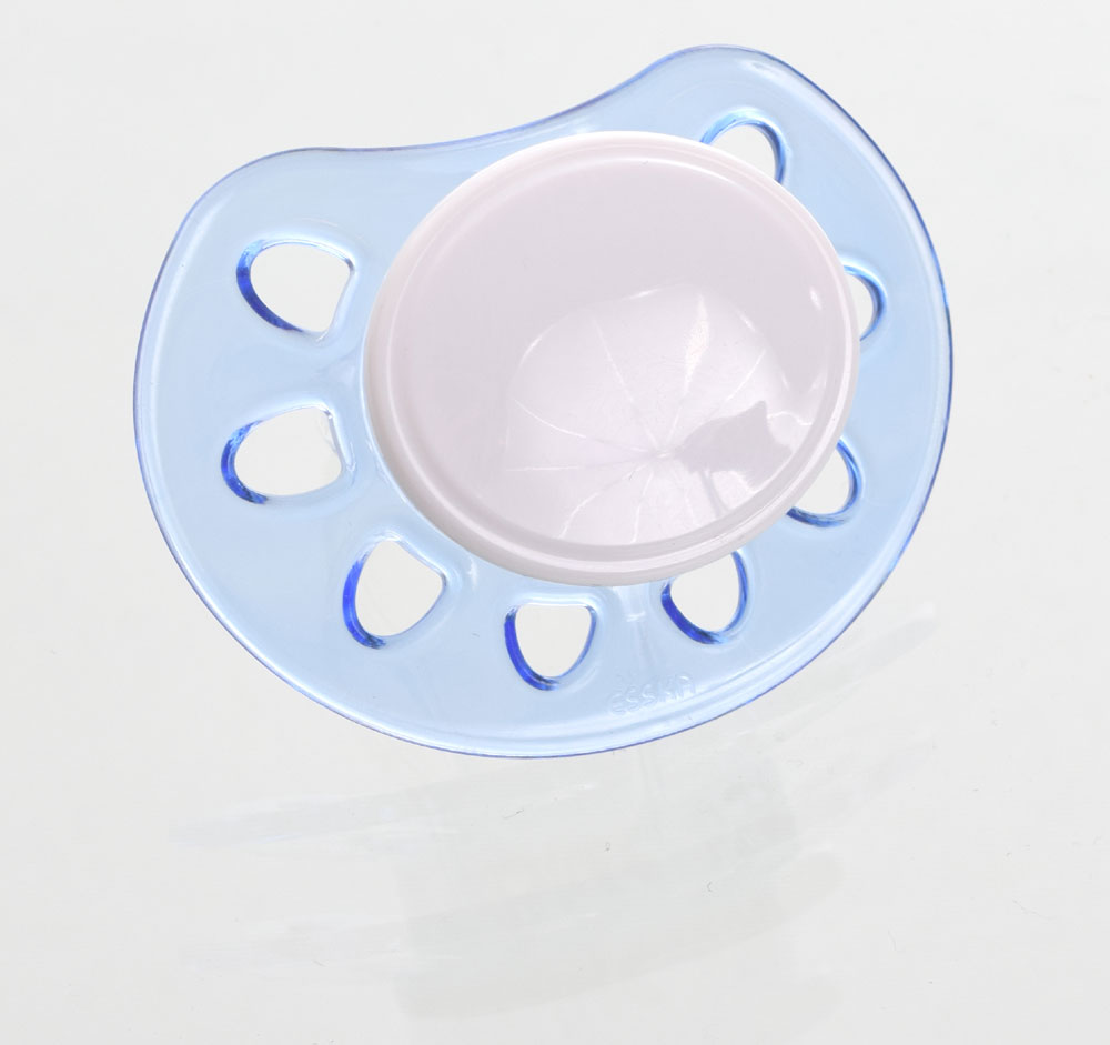 Esska Classic Namnnappar, anatomisk, silikon, stl. 1