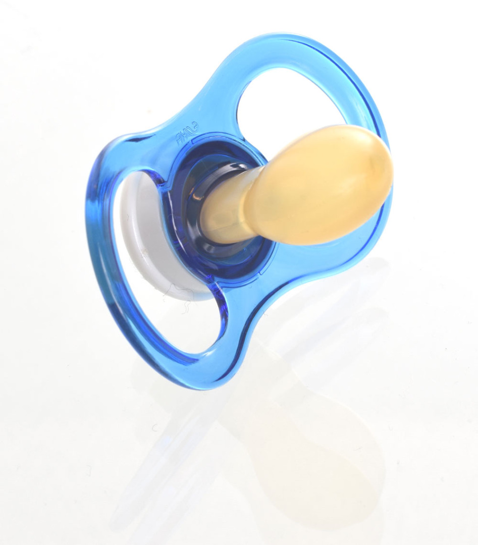 Esska Happy GLOW Namnnappar, symmetriska, latex, stl. 2