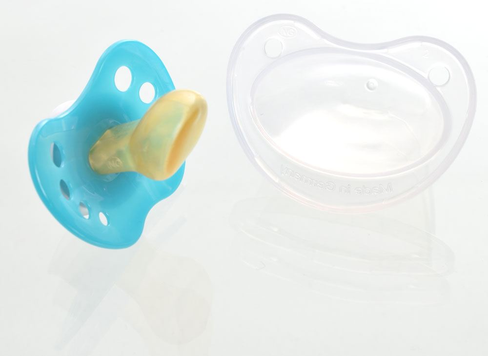 NipTrendy Namnnappar, anatomiska, latex, stl. 2