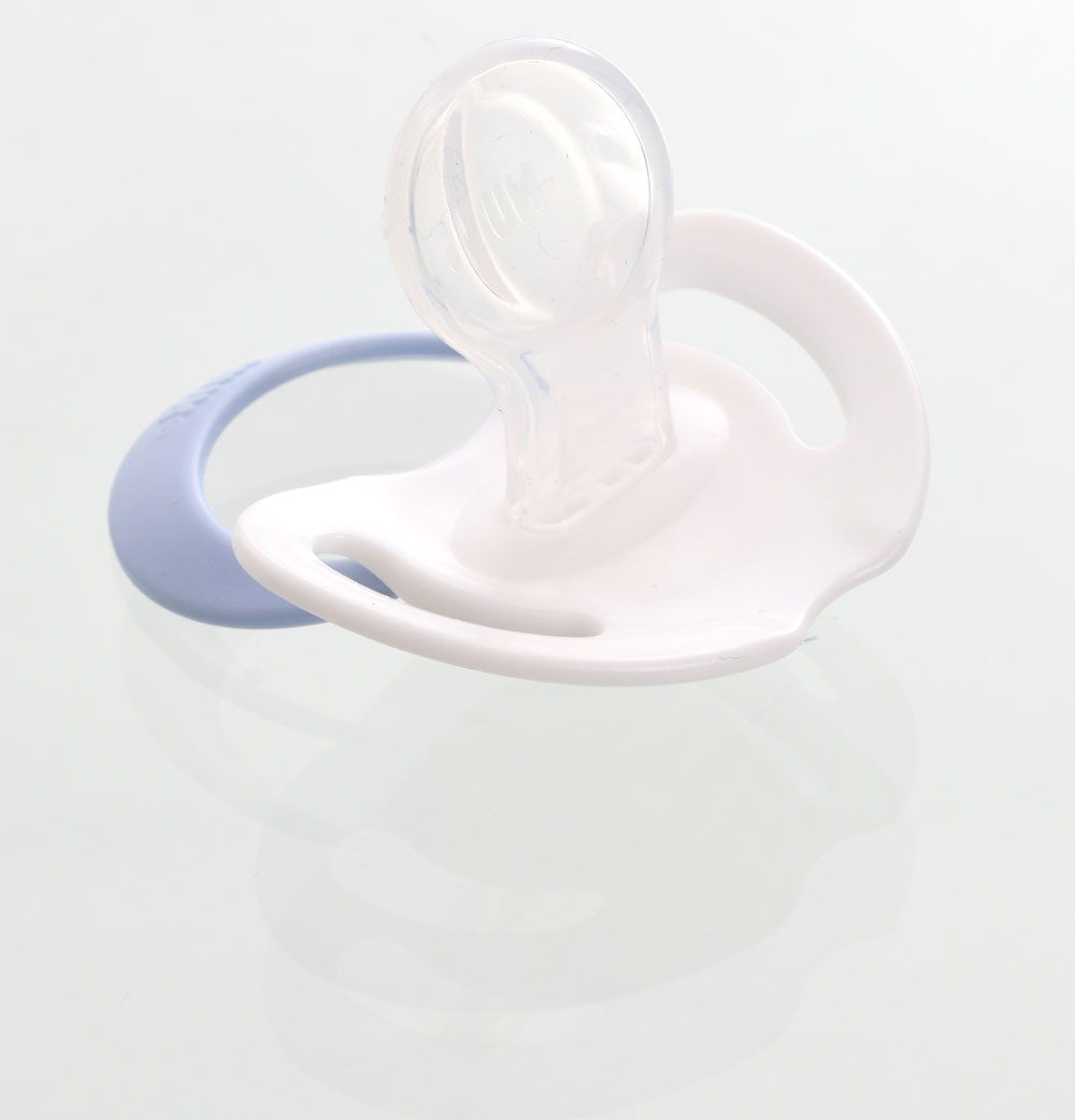 NUK Genius Namnnappar, anatomiska, silikon, stl. 3